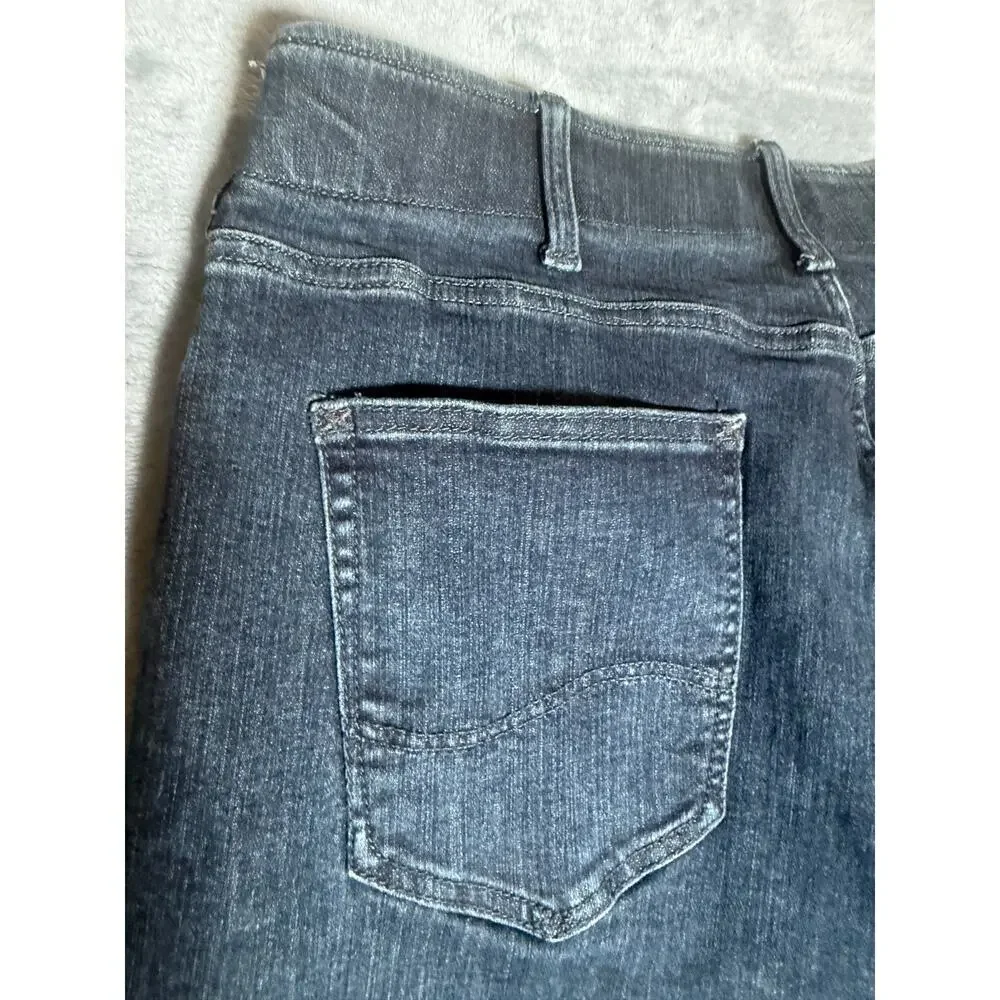 Lee Extreme Motion Athletic Fit Tapered Stretch Jeans 34/32 Men’s Dark Wash